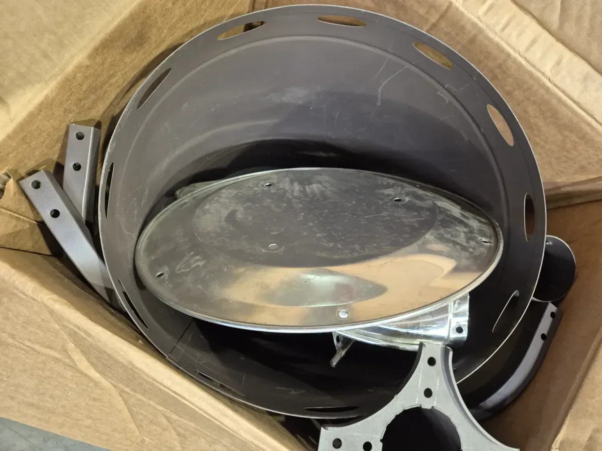 Sundara 48,000 BTU Bronze Propane Standing Patio Heater with Wheels - image 5