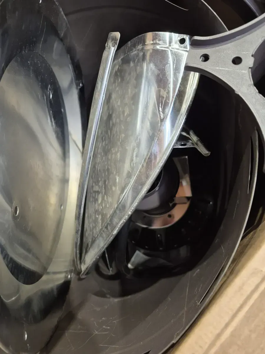 Sundara 48,000 BTU Bronze Propane Standing Patio Heater with Wheels - image 6