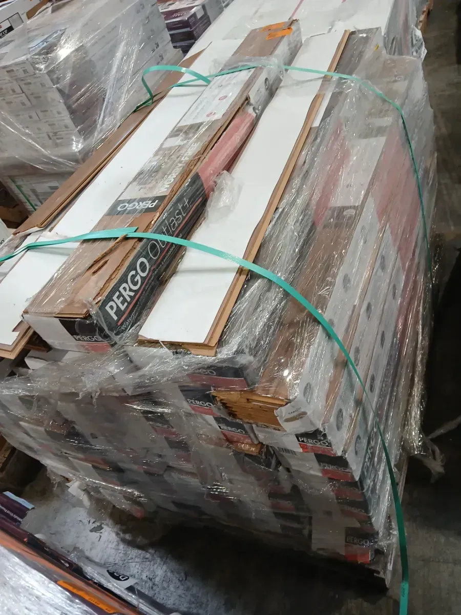 ***pack of 8*** Pergo Outlast+ Applewood 12 mm T x 5.2 in. W Waterproof Laminate Wood Flooring (13.74 sqft/case) - image 2