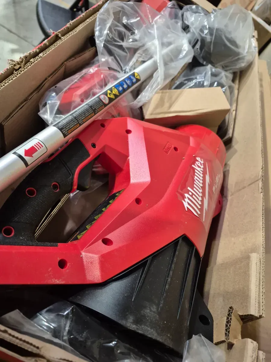 M18 FUEL 18-Volt 16 in. Brushless Cordless Electric QUIK-LOK String Trimmer/Blower Combo Kit w/8.0 Battery (2-Tool) - image 6