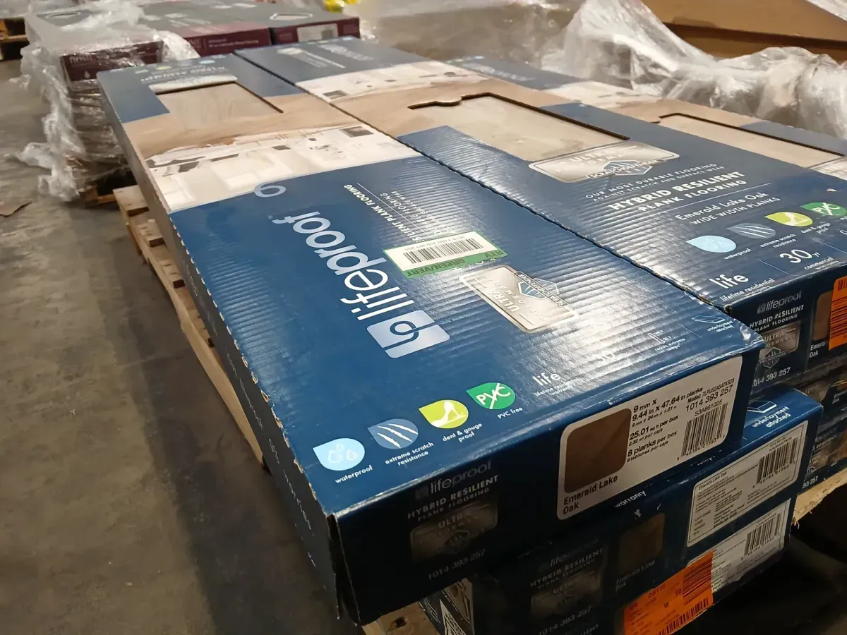 ***Cases of 8*** (558.24 SQ/FT)Emerald Lake Oak 9.44 in W x 47.64 in L Waterproof Hybrid Resilient Flooring(25.01 sq. ft/case) - image 3