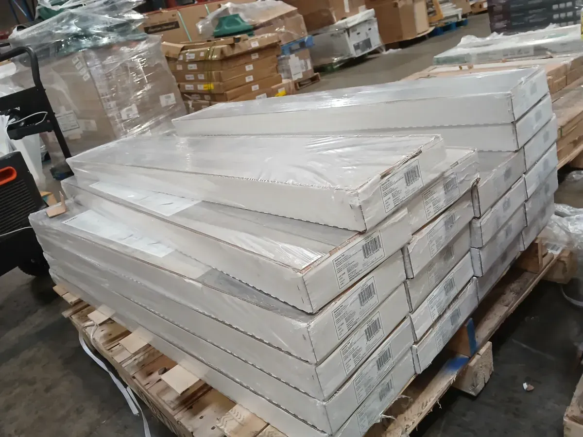 ***Cases of 22*** (526.02 SQ/FT)Grasmere Teak 7 mm T x 8 in. W Laminate Wood Flooring (23.91 sq. ft./case) - image 3