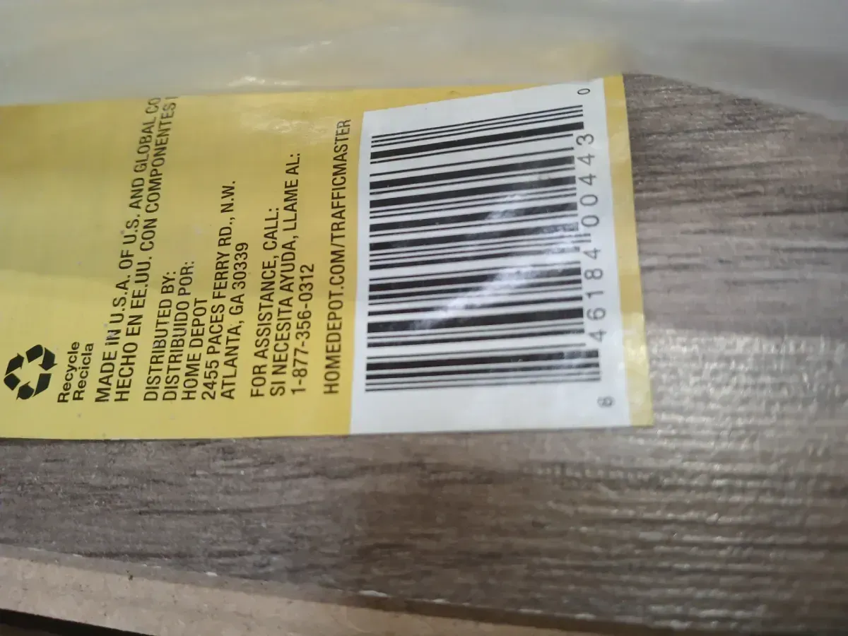 ***Cases of 12*** (286.8 SQ/FT) Grey Oak 7 mm T x 8 in. W Laminate Wood Flooring (23.9 sqft/case) - image 5