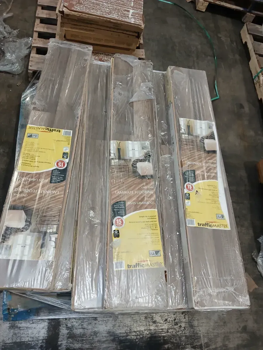 ***Cases of 12*** (286.8 SQ/FT) Grey Oak 7 mm T x 8 in. W Laminate Wood Flooring (23.9 sqft/case) - image 3