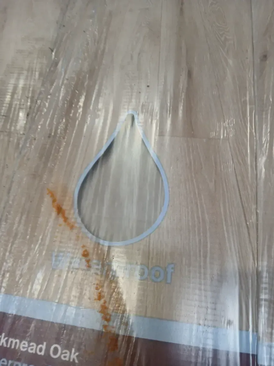 ***Cases of 24*** (382.8 SQ/FT) Larkmead Oak 12mm T x 7.56 in. W Waterproof Laminate Wood Flooring (15.95 sq. ft./Case) - image 4