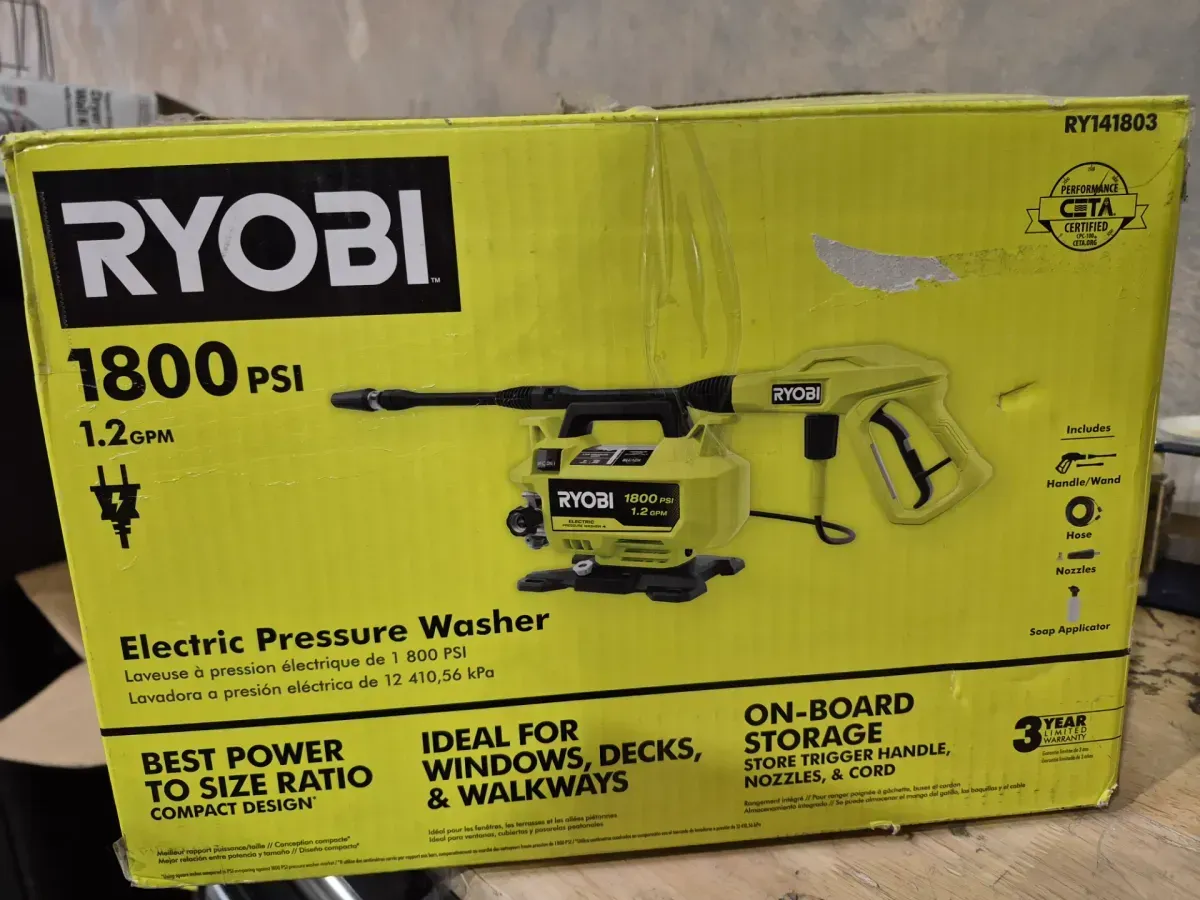 1800 PSI 1.2 GPM Cold Water Corded Electric Pressure Washer - image 2