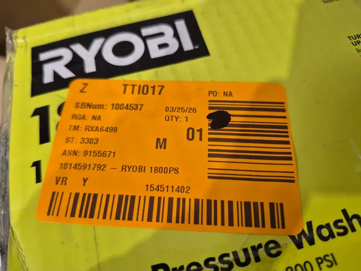 1800 PSI 1.2 GPM Cold Water Corded Electric Pressure Washer - image 5