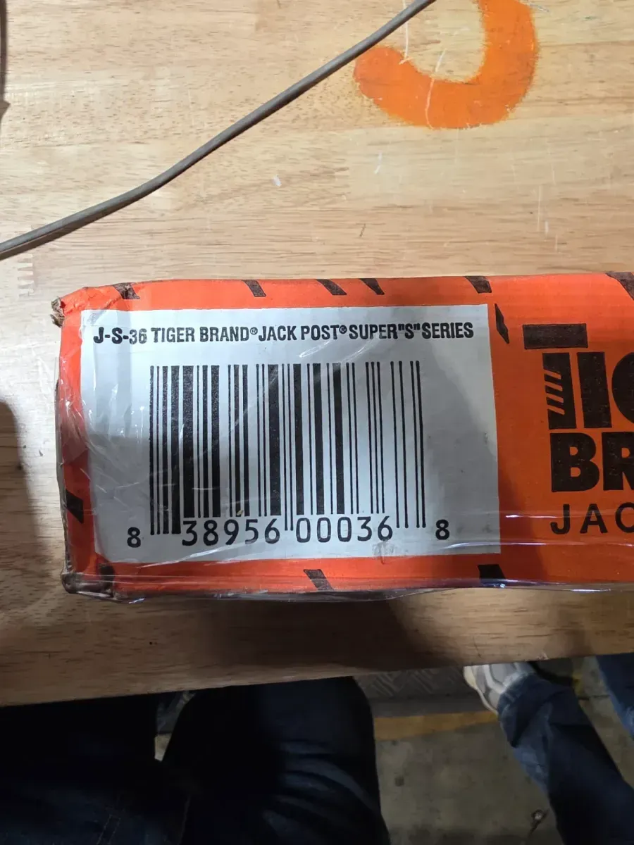 Super S Series 36 in. Jack Post - image 4