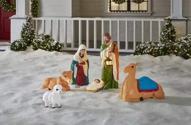 Home Accents Holiday 6-Piece LED Nativity Scene (Item #1011184396) - image 1