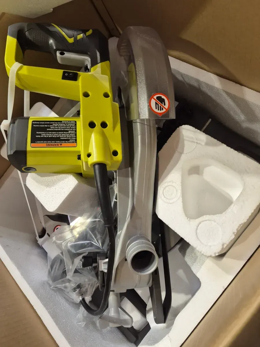 RYOBI 14 Amp Corded 10 in. Compound Miter Saw with LED Cutline Indicator - image 4