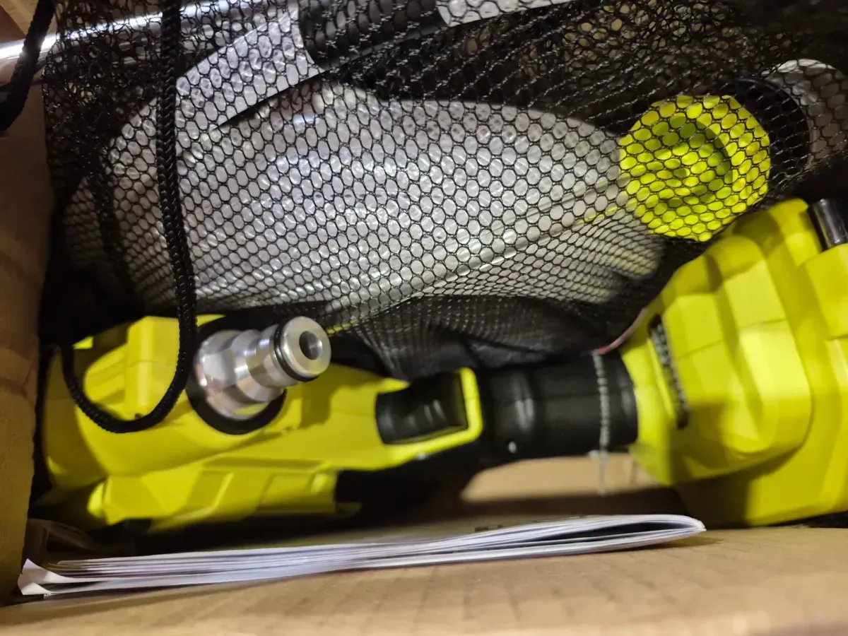 ONE+ HP 18V Brushless EZClean 600 PSI 0.7 GPM Cordless Cold Water Power Cleaner (Tool Only) - image 3