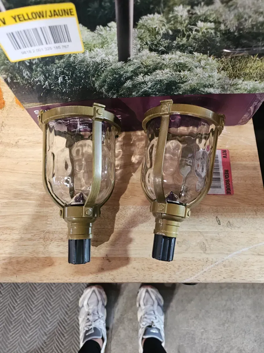 Savannah 25 Lumen Bronze and Brass LED Weather Resistant Outdoor Solar Path Light with Glass Lens (4-Pack) - image 4