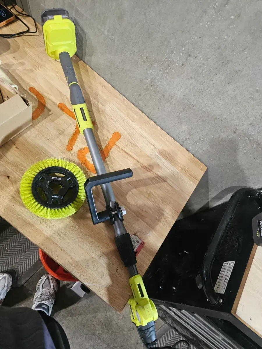 ONE+ 18V Cordless Soap Dispensing Scrubber (Tool Only) w/ 11 in. VORTEX Soft Bristle Brush - image 2