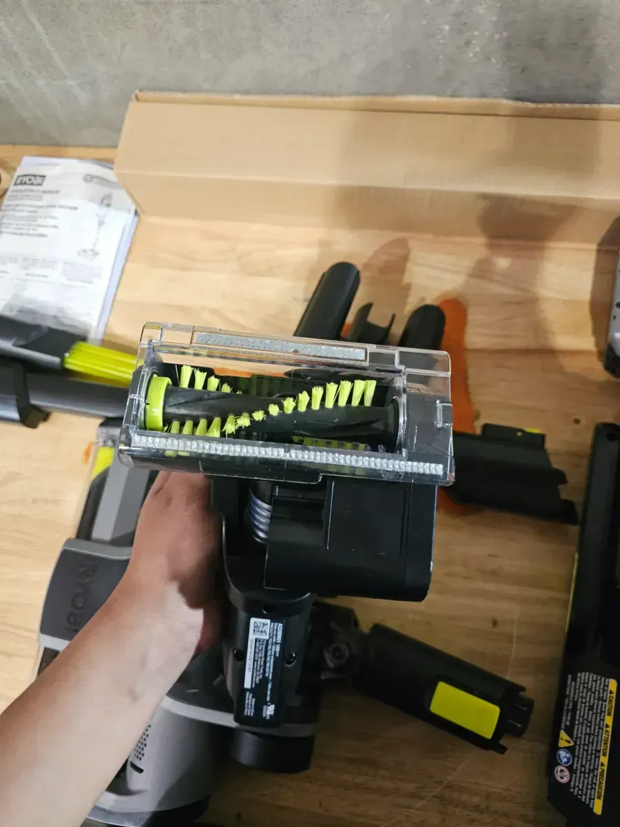 RYOBI ONE+ HP 18V Cordless Advanced WHISPER Series Stick Vacuum Kit with 4.0 Ah Battery and Charger - image 5