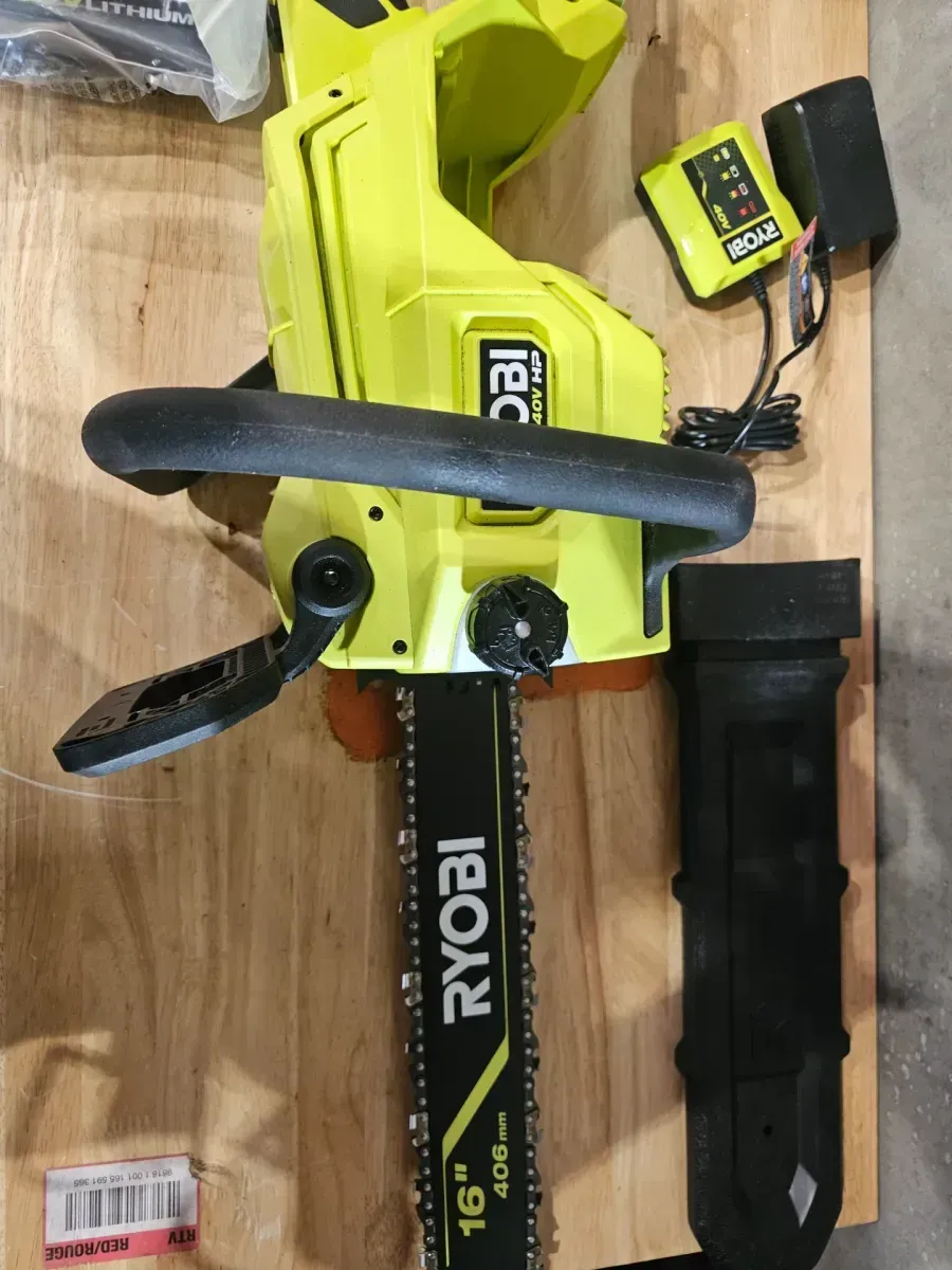 40V HP Brushless 16 in. Battery Chainsaw with 4.0 Ah Battery and Charger - image 3