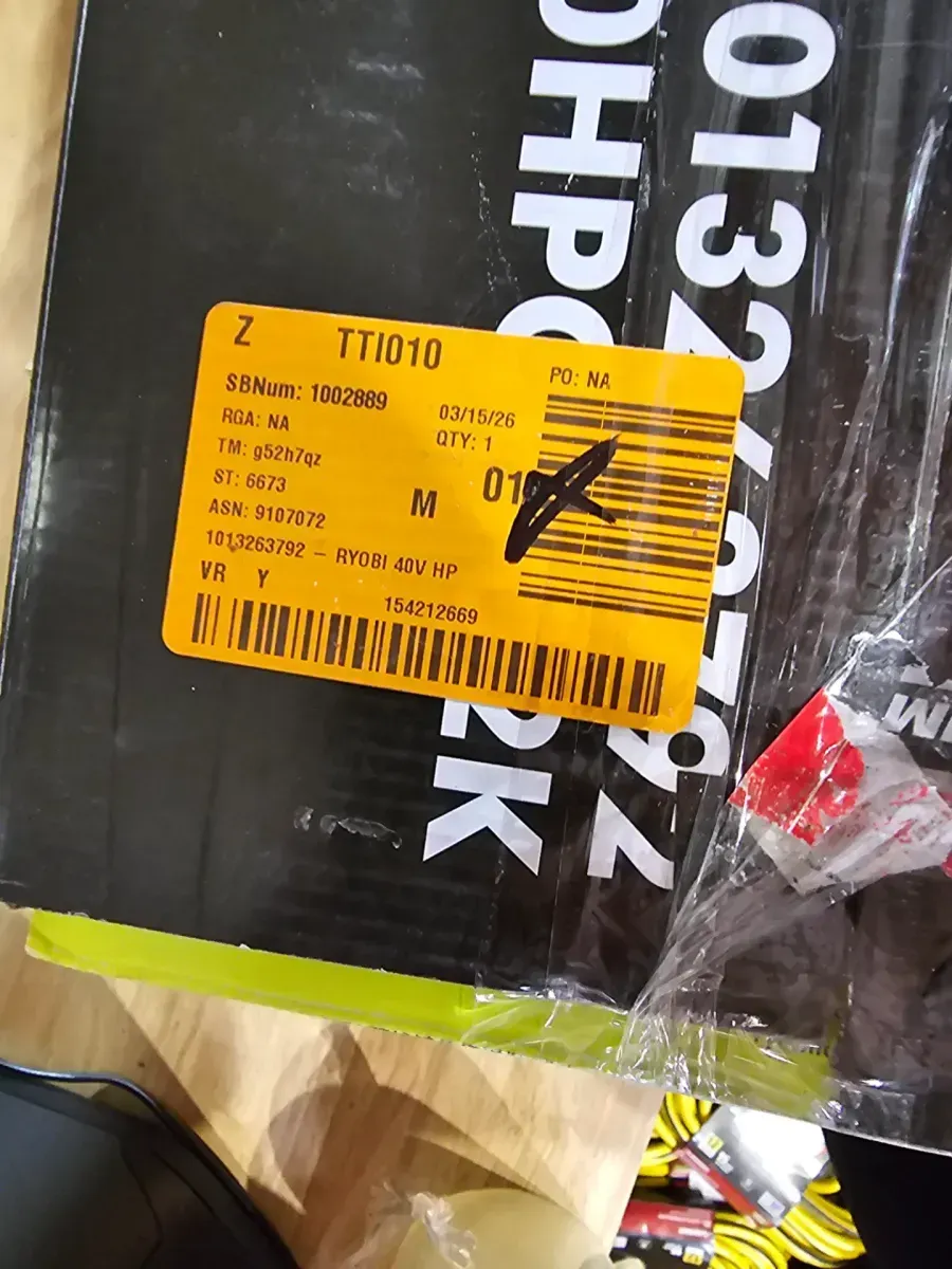 40V HP Brushless 16 in. Battery Chainsaw with 4.0 Ah Battery and Charger - image 4