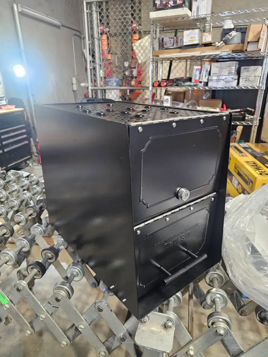 Oasis Classic Black Extra Large Locking Parcel Mailbox, 46-1/2 in. Black Post and 2 lb. PostFix Mix Combo - image 2