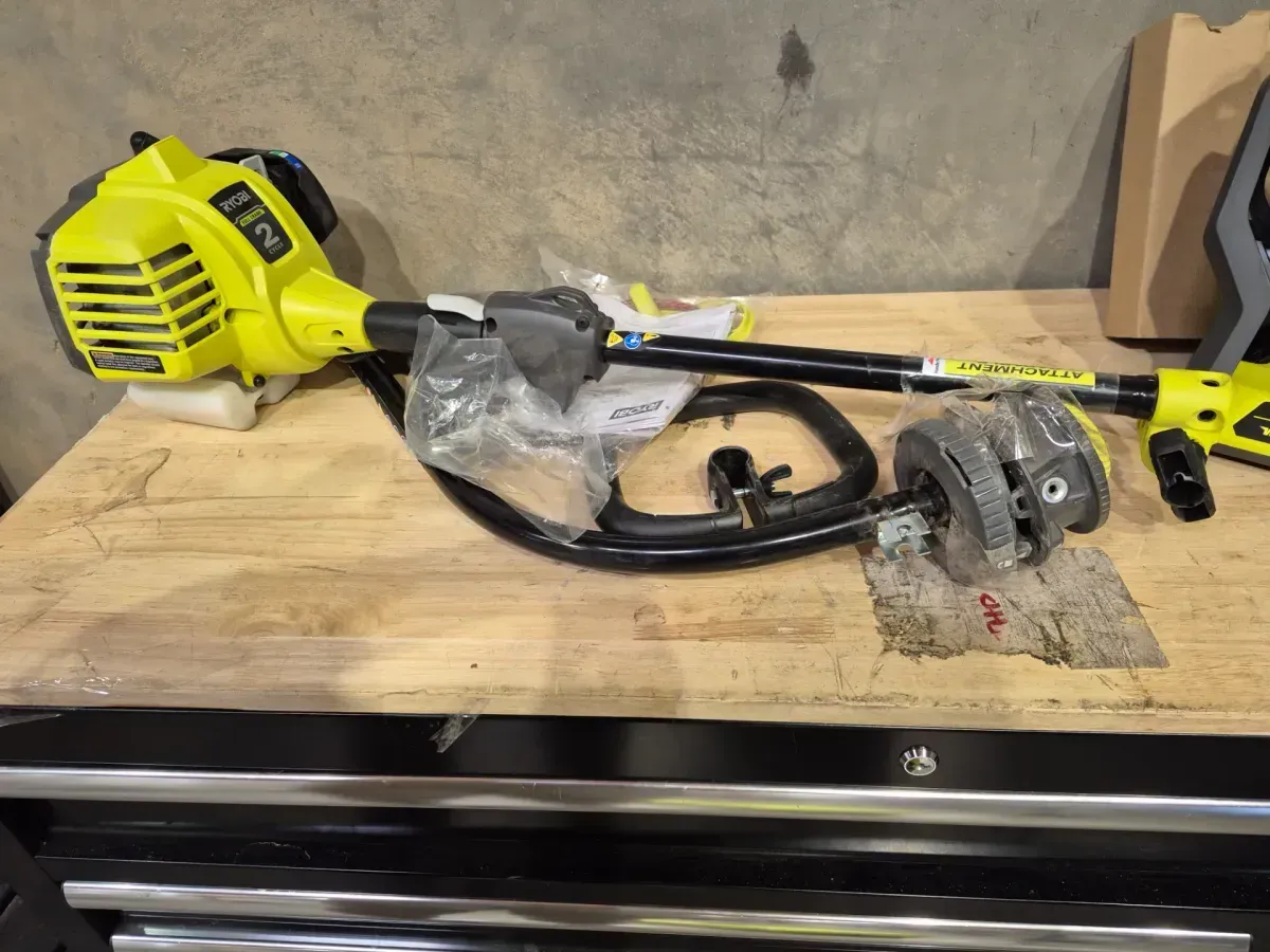 25 cc 2-Stroke Attachment Capable Full Crank Curved Shaft Gas String Trimmer - image 4