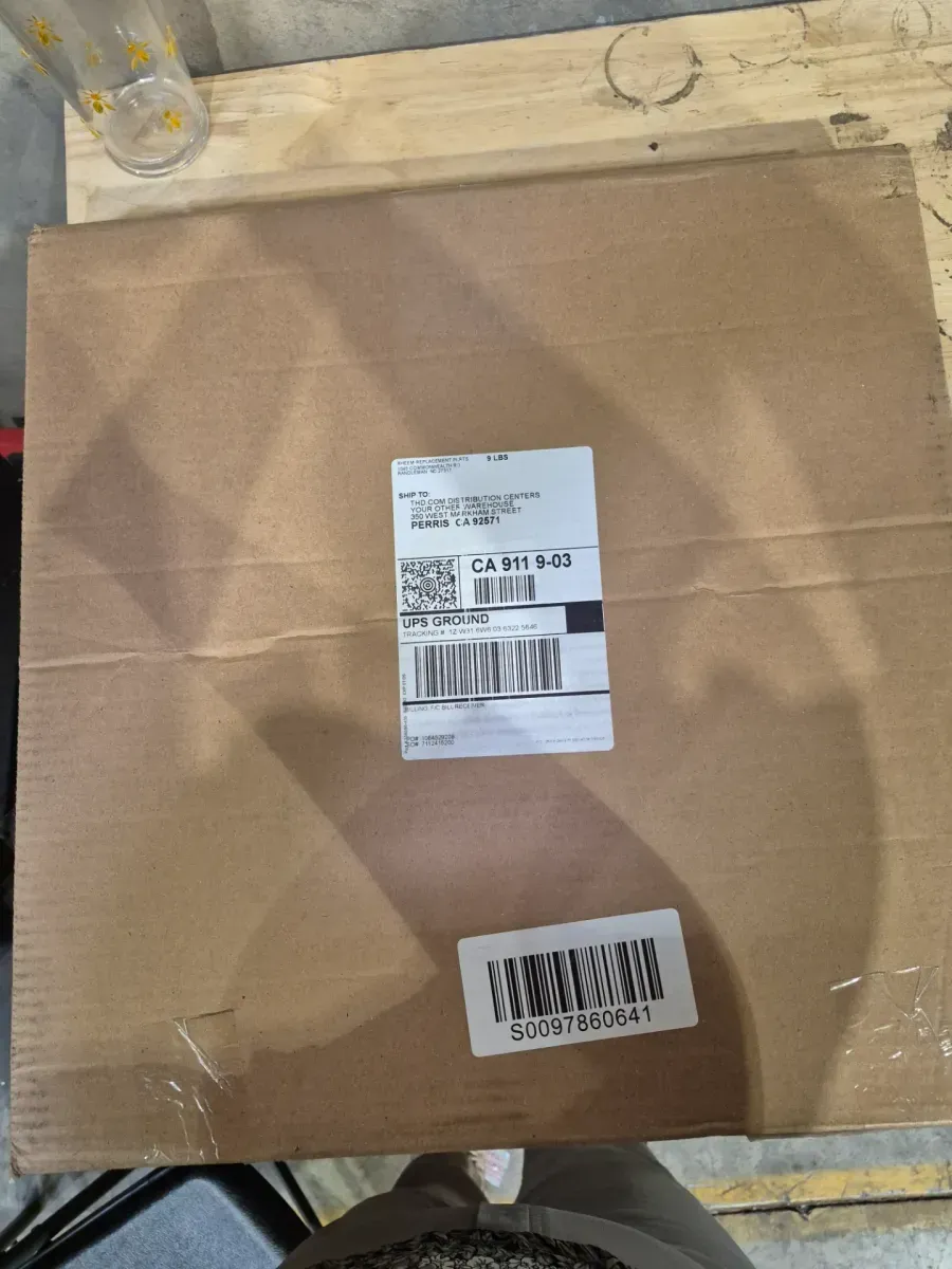 Outdoor Pipe Cover for Tankless Gas Water Heater - image 4