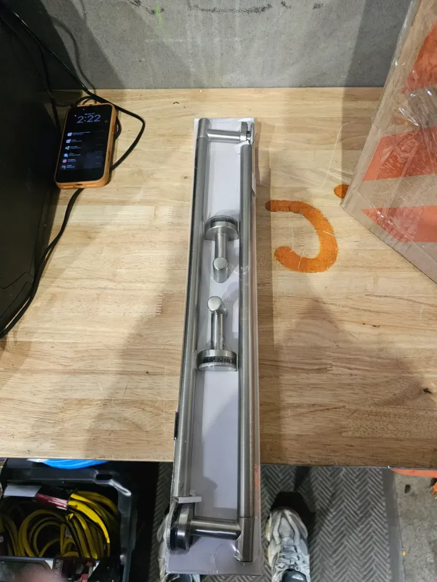 Delta Lyndall 20 in. Sliding Shower and Bathtub Door Handles in Nickel (1-Pair) - image 2