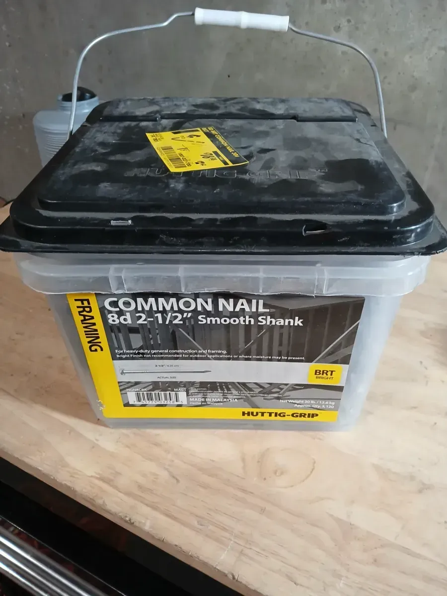 8D (2-1/2 in.) Bright Common Nail 30 lbs. Bucket - image 4