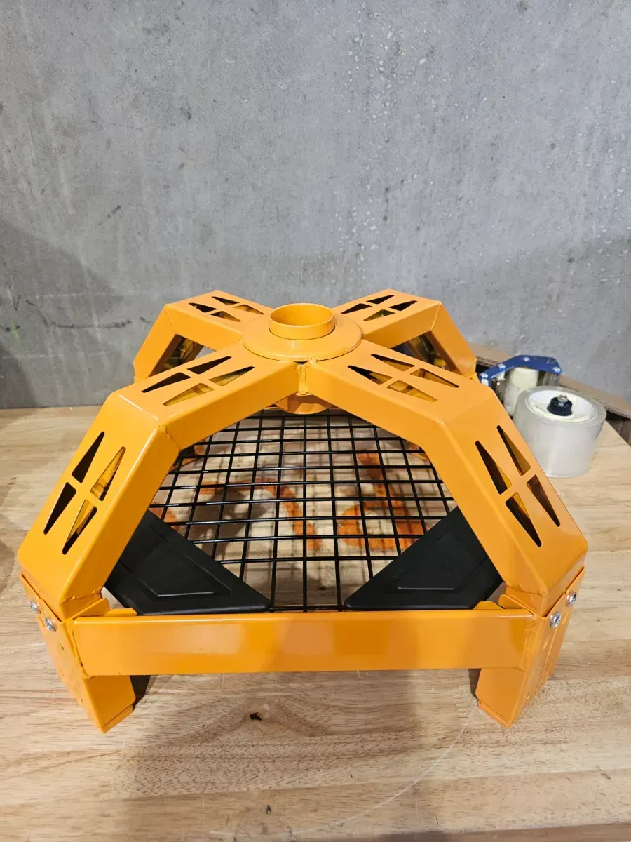 Rolling Garage Shop Stool 300 Lbs. Load Mechanic Seat 24 in. to 28.7 in. with 360° Wheel Tool Tray for Workshop, Yellow - image 2