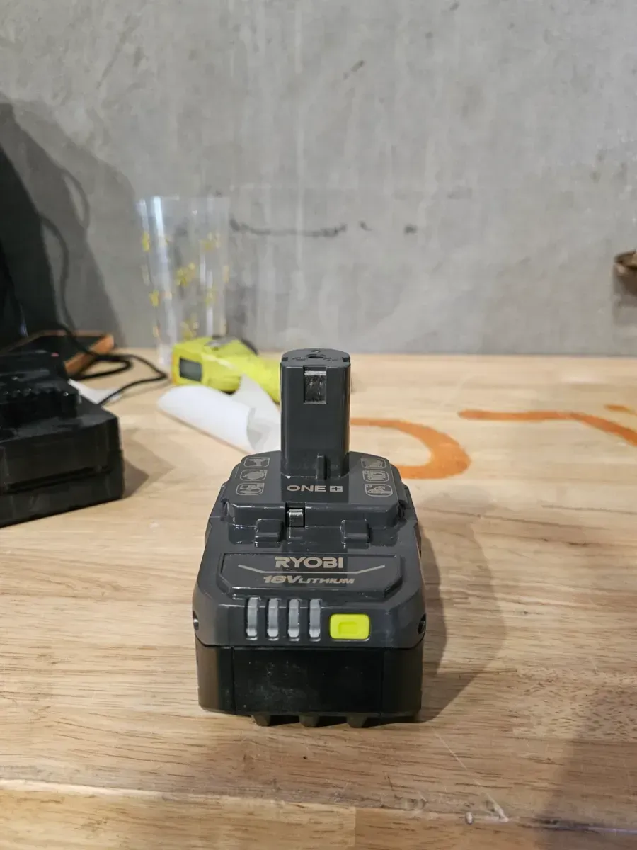 ONE+ 18V 4.0 Ah Lithium-Ion Battery - image 2