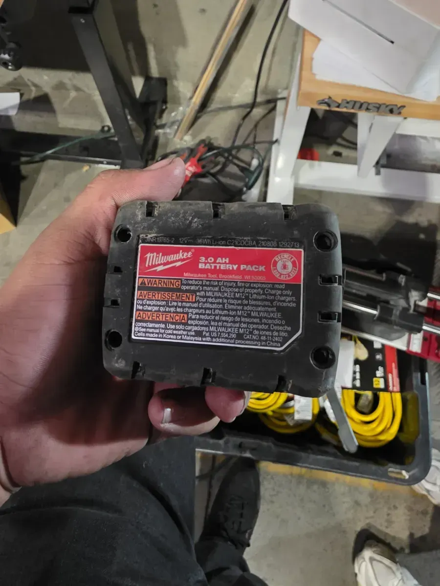 M12 12-Volt Lithium-Ion XC Extended Capacity 3.0 Ah Battery Pack - image 3