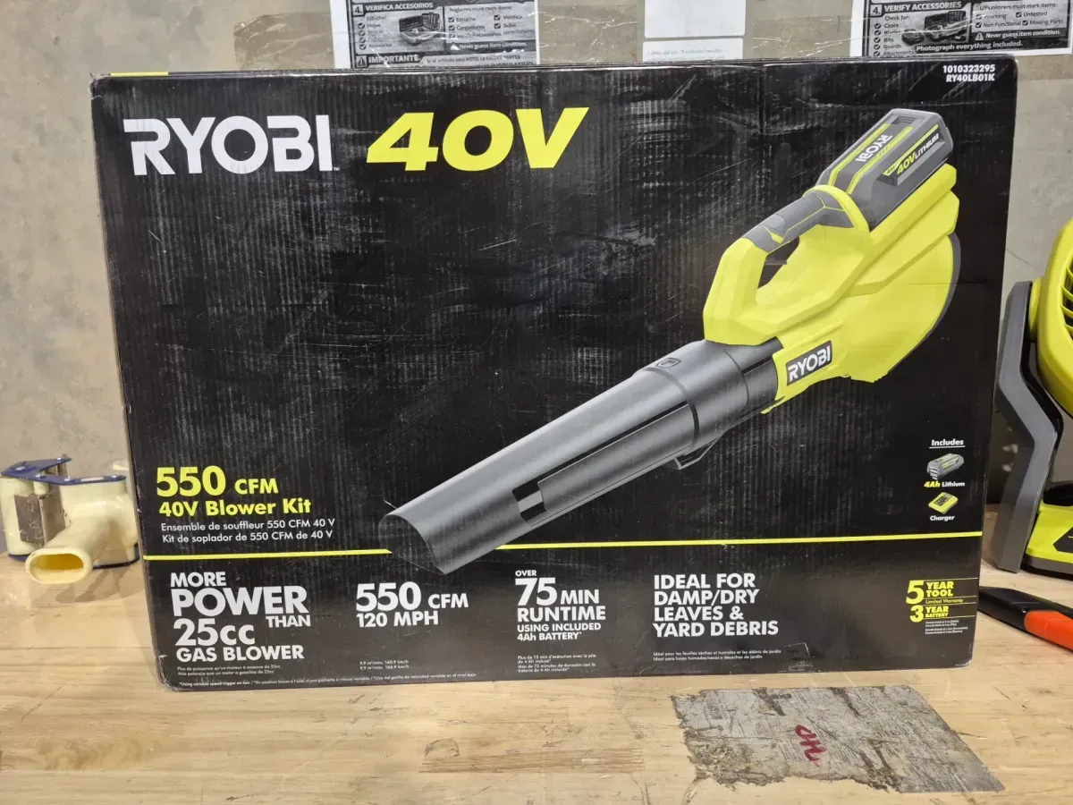 40V 120 MPH 550 CFM Cordless Battery Leaf Blower With 4.0 Ah Battery and Charger - image 2