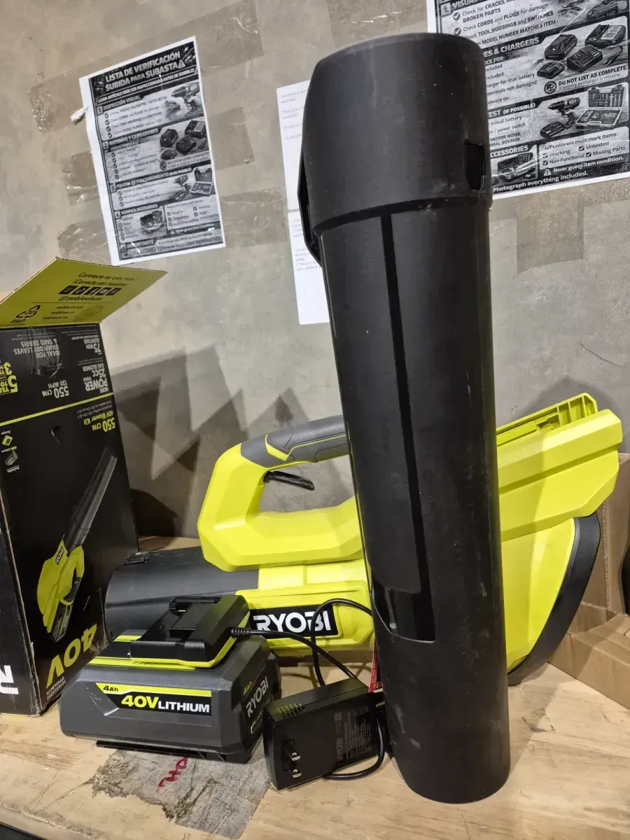 40V 120 MPH 550 CFM Cordless Battery Leaf Blower With 4.0 Ah Battery and Charger - image 6