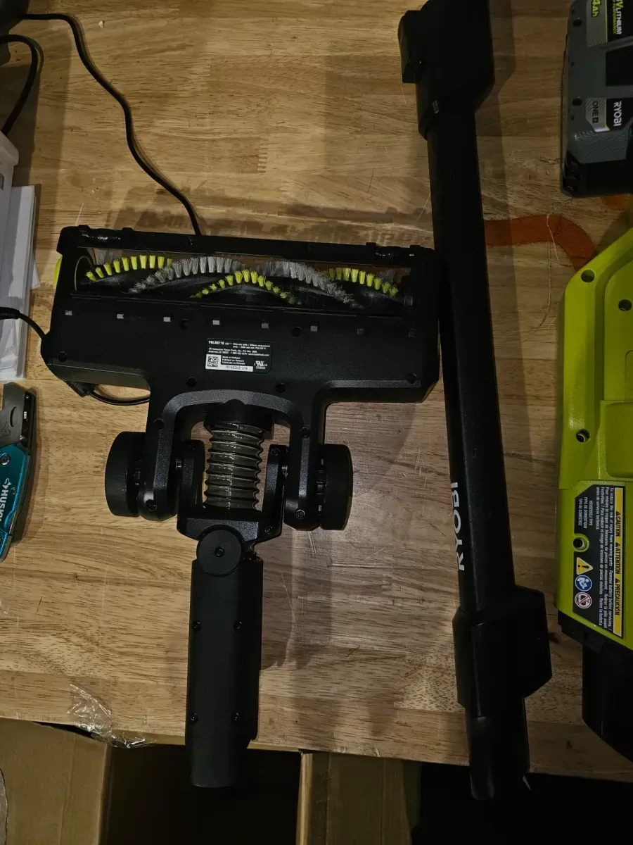 ONE+ HP 18V Cordless Pet Stick Vacuum Cleaner Kit with 4.0 Ah HIGH PERFORMANCE Battery and Charger - image 4