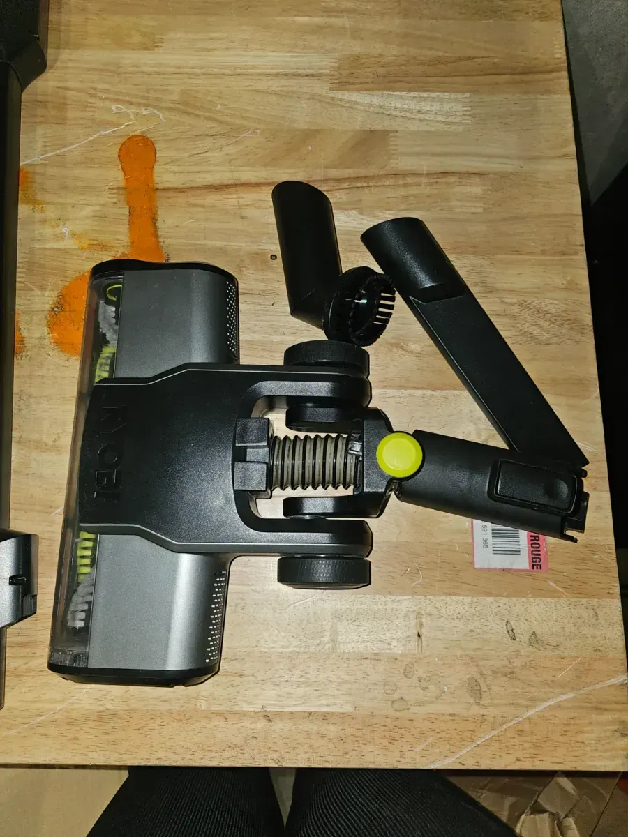 ONE+ HP 18V Cordless Pet Stick Vacuum Cleaner Kit with 4.0 Ah HIGH PERFORMANCE Battery and Charger - image 4