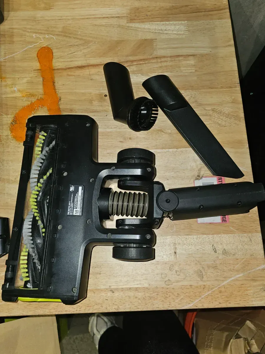 ONE+ HP 18V Cordless Pet Stick Vacuum Cleaner Kit with 4.0 Ah HIGH PERFORMANCE Battery and Charger - image 5