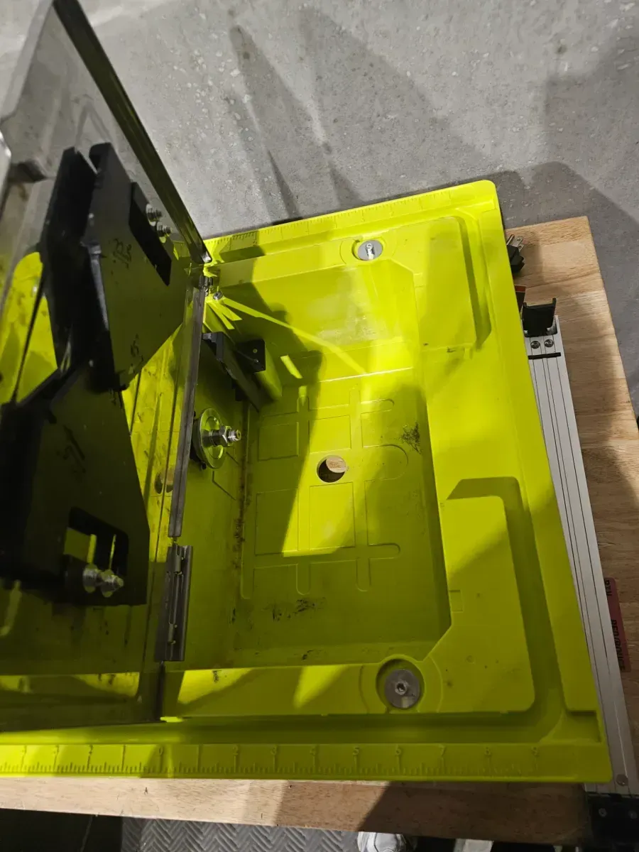 RYOBI 4.8 -Amps 7 in. Blade Corded Tabletop Wet Tile Saw - image 2