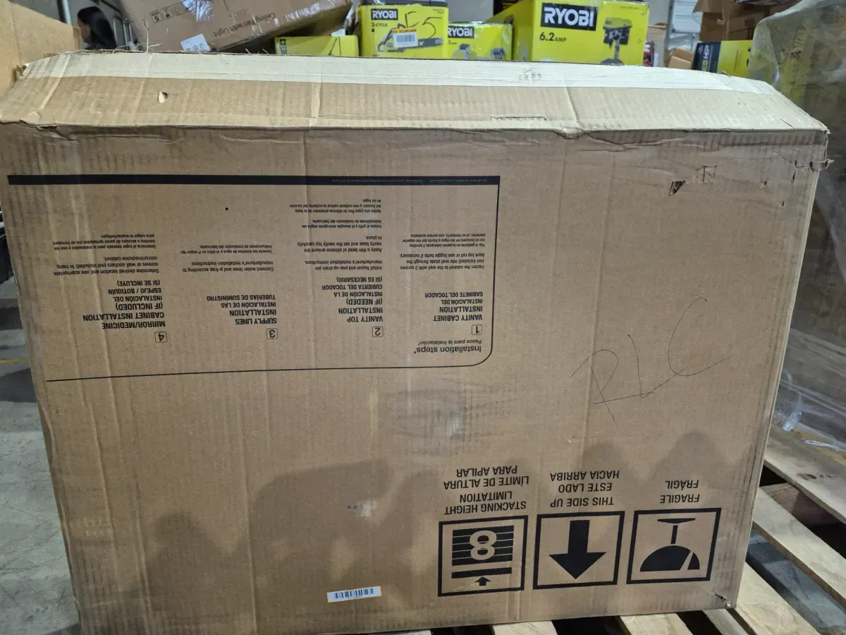 31 in. W x 19 in. D Cultured Marble Vanity Top in Solid White with Solid White Basin with 4 in. Faucet Spread - image 2