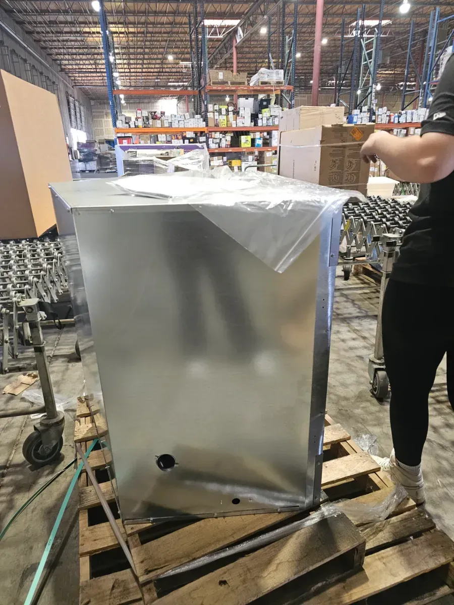 Universal Circulating Zero Clearance 36 in. Ventless Dual Fuel Fireplace Insert - image 4