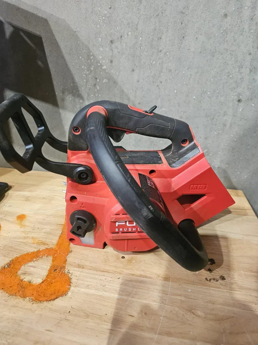 M18 FUEL 14 in. 18V Lithium-Ion Brushless Cordless Battery Top Handle Chainsaw (Tool Only) - image 2