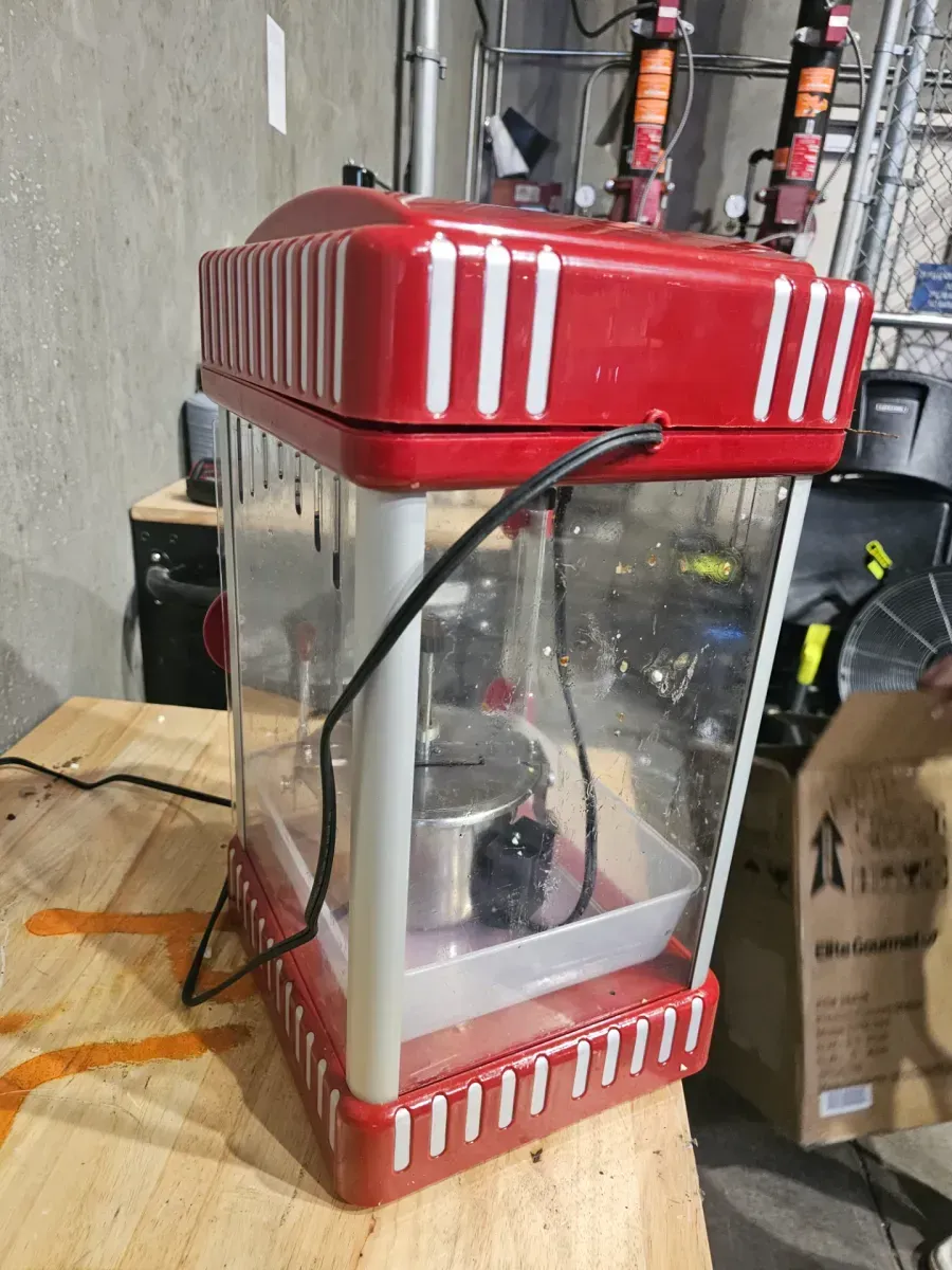 Tabletop 2.5 oz. Kettle Popcorn Maker - image 4