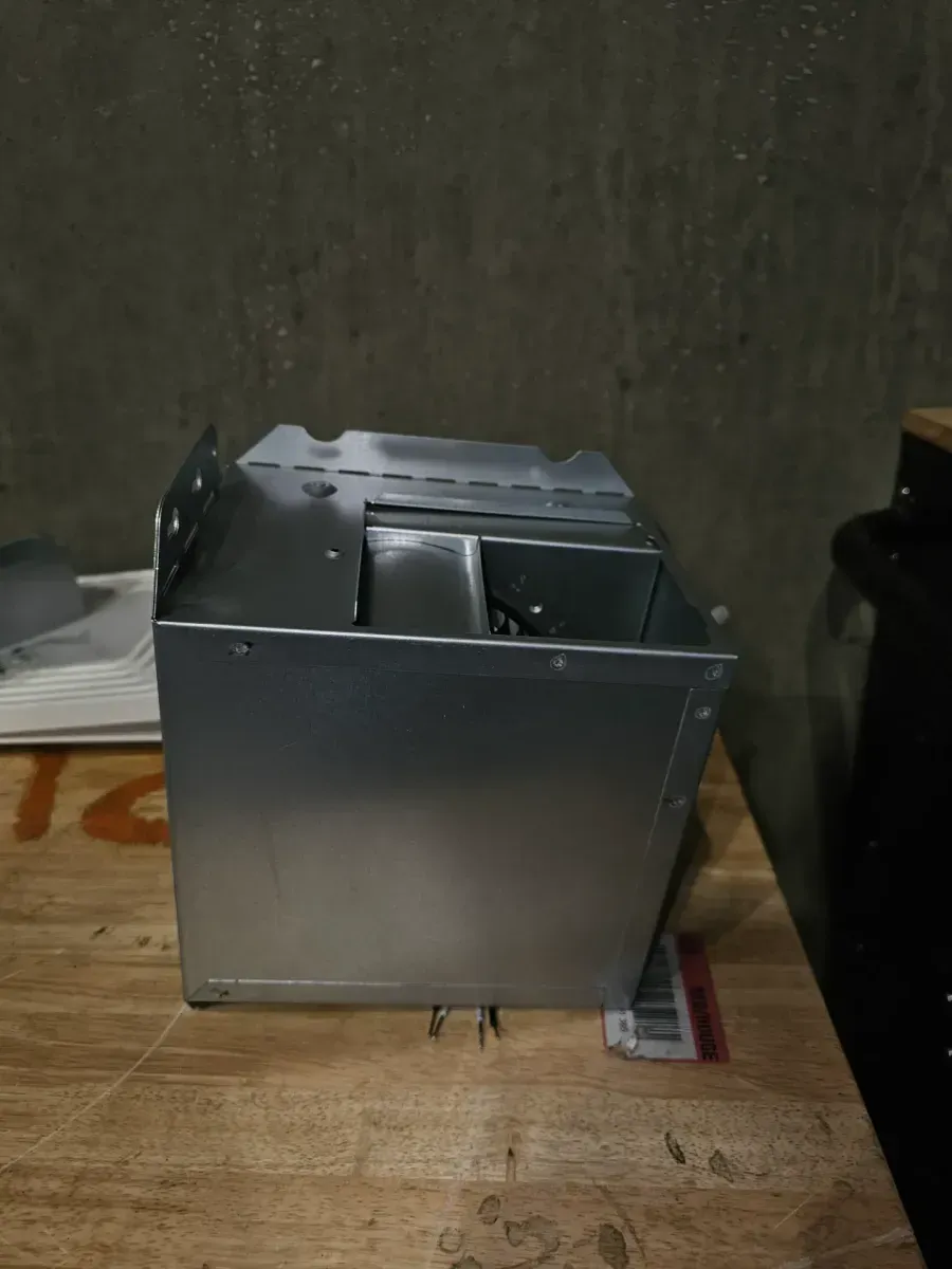 Broan-NuTone Roomside Series, White, 80 CFM, No Cut Roomside Installation with Light, ENERGY STAR, Bathroom Exhaust Fan - image 3