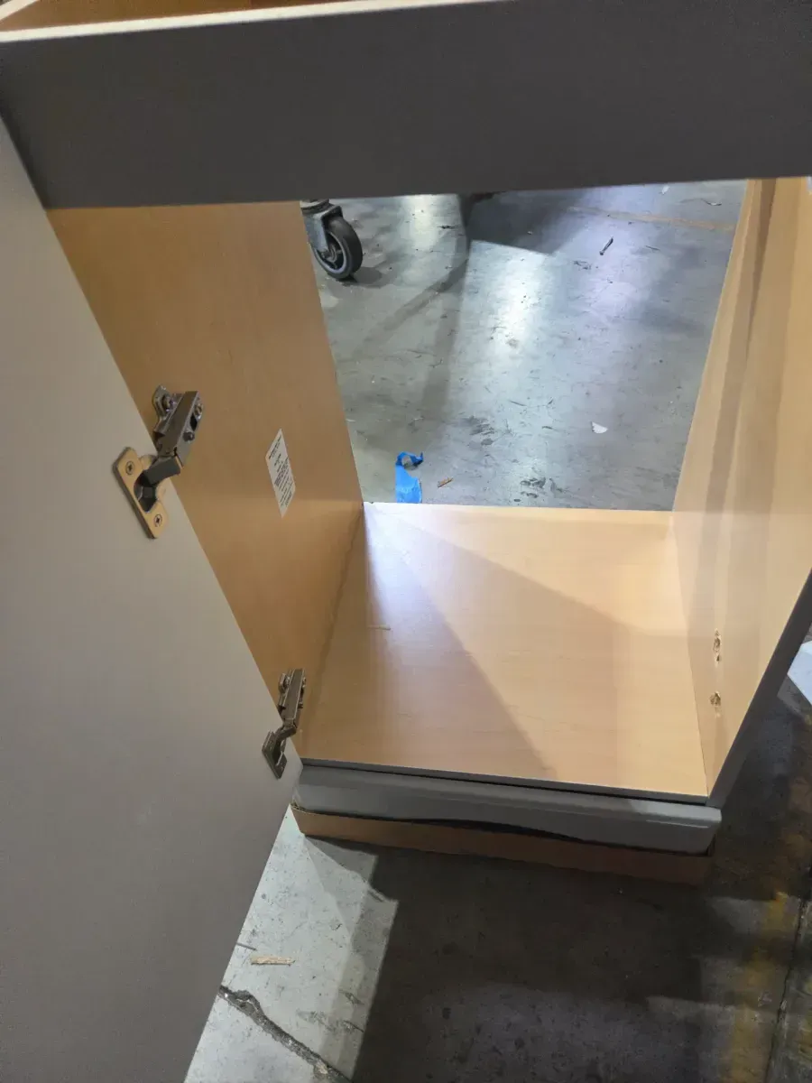 Glacier Bay Fernhill 24.5 in. Single Sink Freestanding Sage Bath Vanity with White Cultured Marble Top (Assembled) - image 3