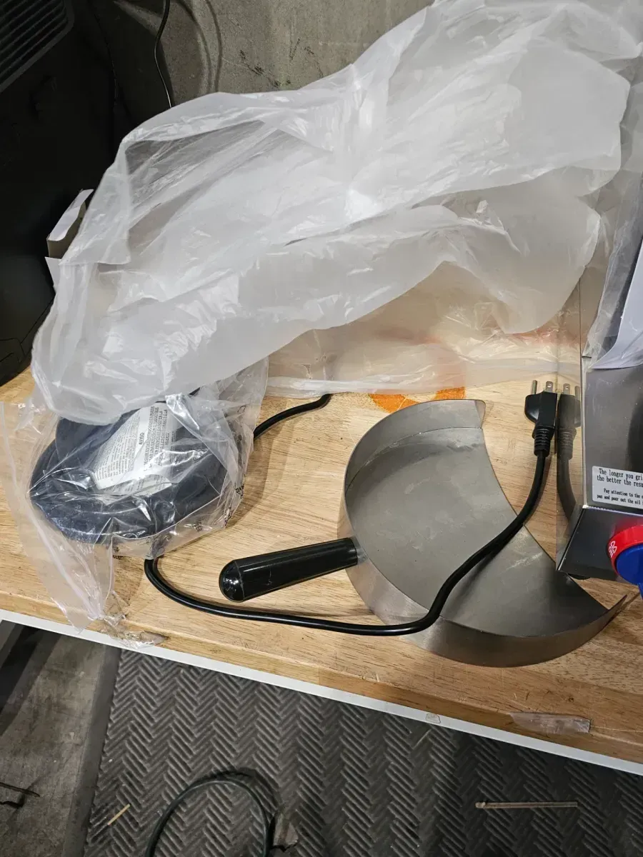 VEVOR Shawarma Portable Propane Grill Machine 13 lbs. Capacity Chicken Shawarma Cooker Machine with 2 BurnersStainless Steel - image 3