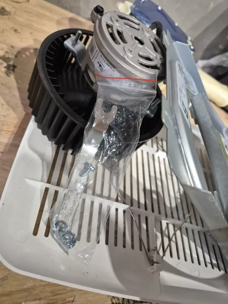 Broan-NuTone QuicKit 60 CFM 3.0 Sones Bathroom Replacement Motor and Grille/Cover - image 3