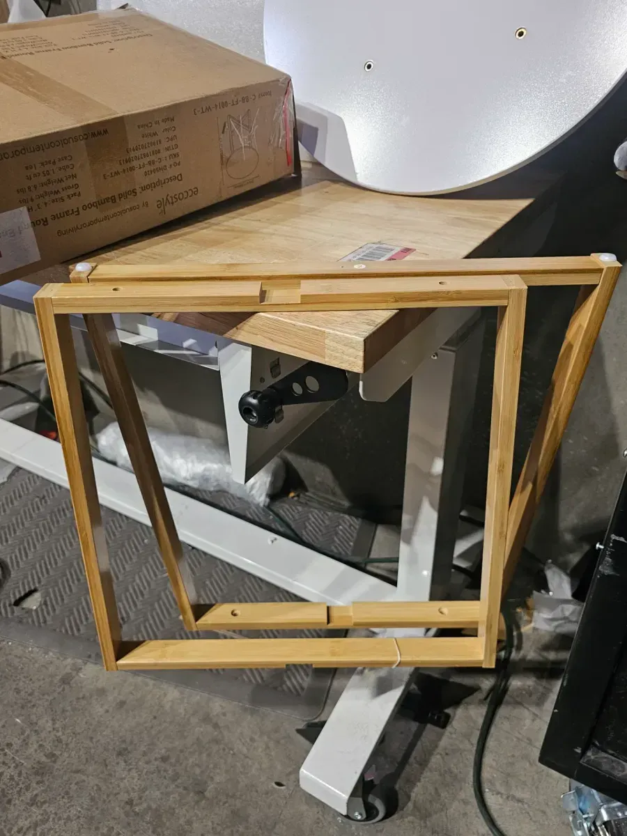 White Short Display Table - image 4