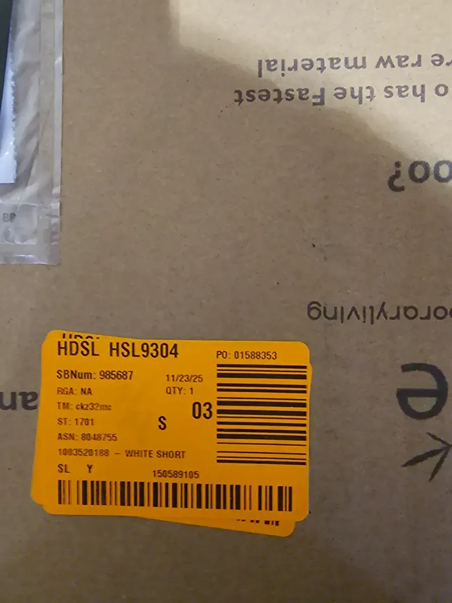 White Short Display Table - image 5