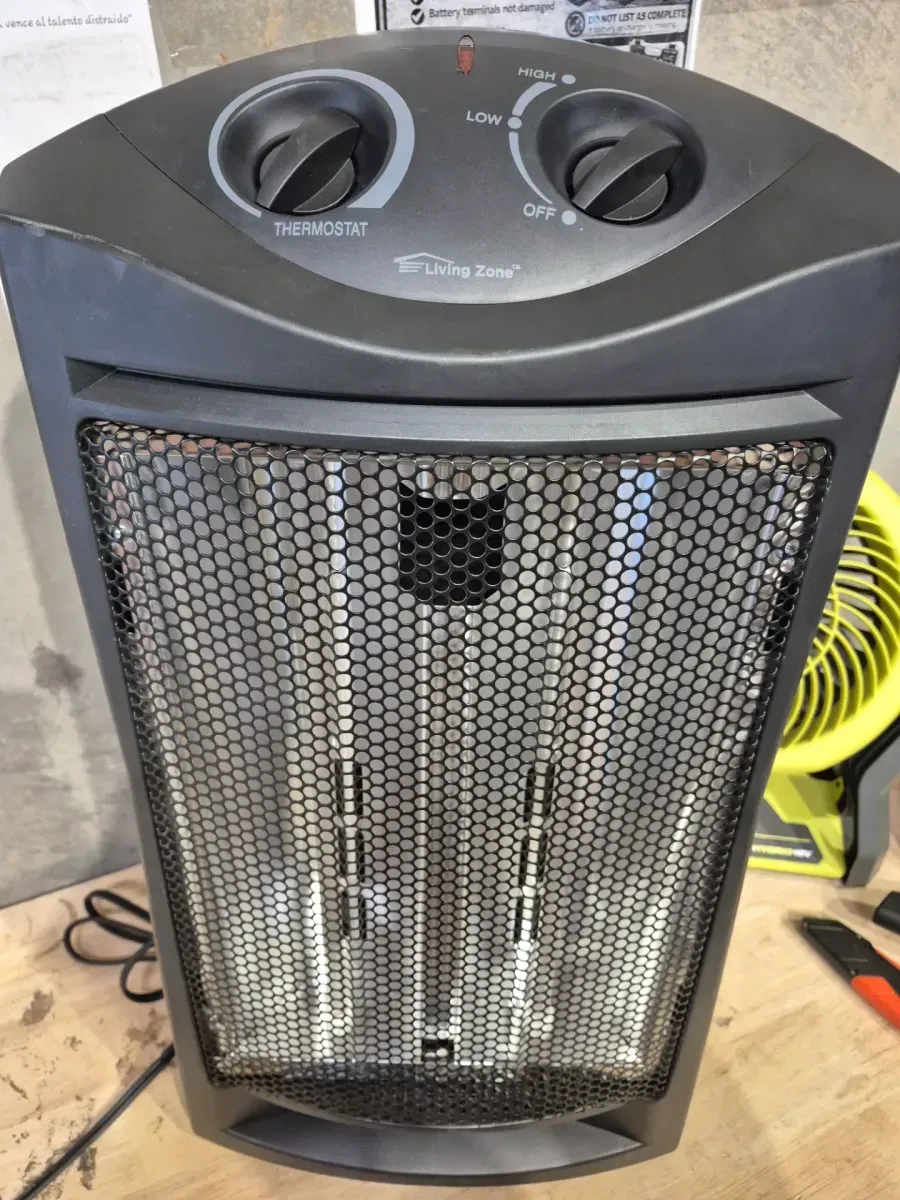 1500-Watt Electric Quartz Infrared Radiant Tower Heater - image 2