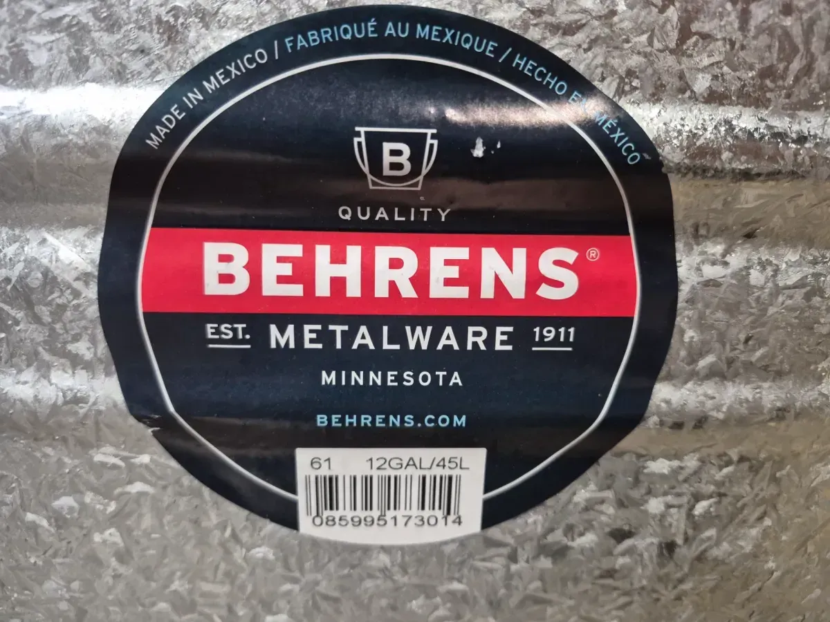 12 Gal. Hot Dipped Steel Square Tub - image 2