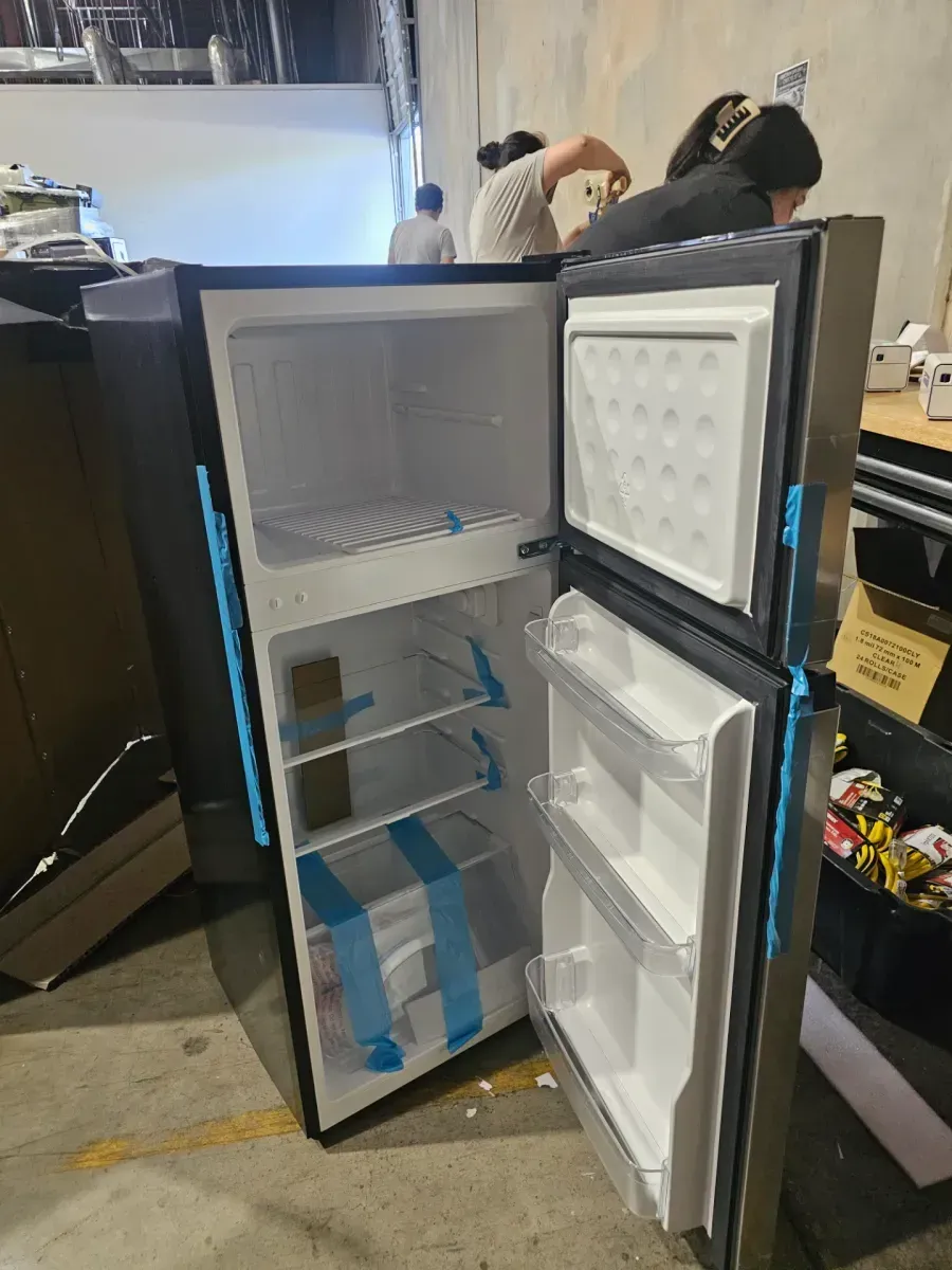 Vissani 4.5 cu. ft. 2-Door Mini Refrigerator in Platinum Steel with Freezer - image 2