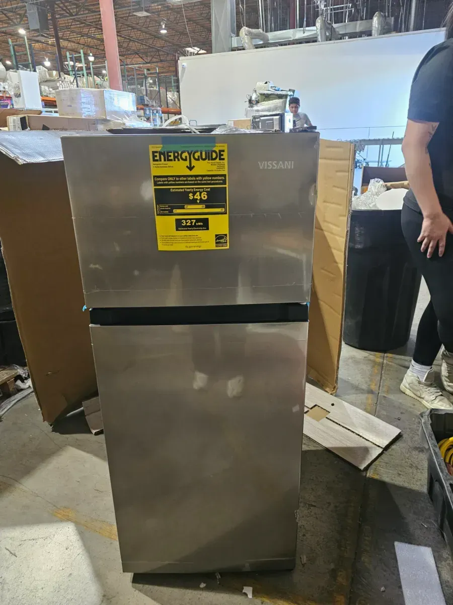 Vissani 4.5 cu. ft. 2-Door Mini Refrigerator in Platinum Steel with Freezer - image 3