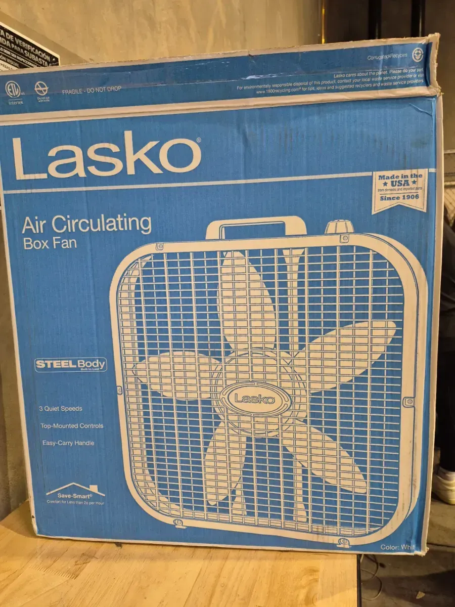 Lasko 20 in. 3 Speed Air Circulating Box Fan for Home in White with Save Smart Technology, 1820 CFM and Carry Handle - image 2