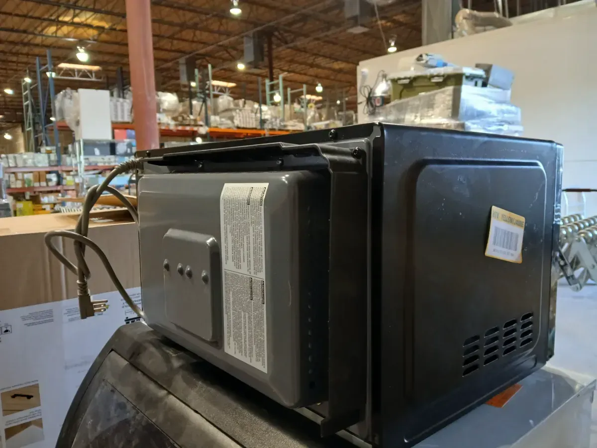 20.6 in. W 1 cu. ft. Countertop Microwave in Stainless Steel Convection with Air Fry 1050-Watt - image 4